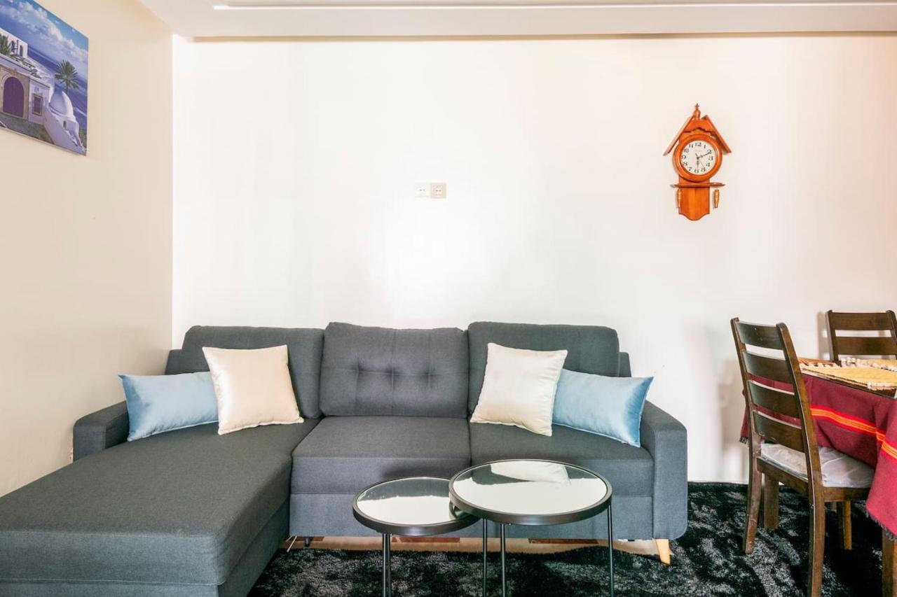 Apartment With Parking In Rabat Central Location Exterior photo